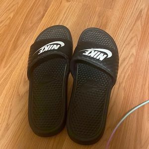 Nike slides